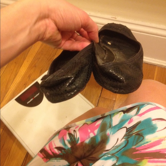 GAP Shoes Completely Trashed Ladiess Flats Stinky Poshmark GAP Shoes Completely Trashed Ladiess Flats Stinky Poshmark